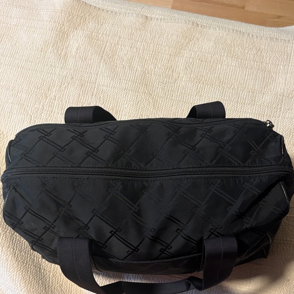 Nina Ricci duffle/computer bag with 2 compartments in EUC. - Picture 7 of 13